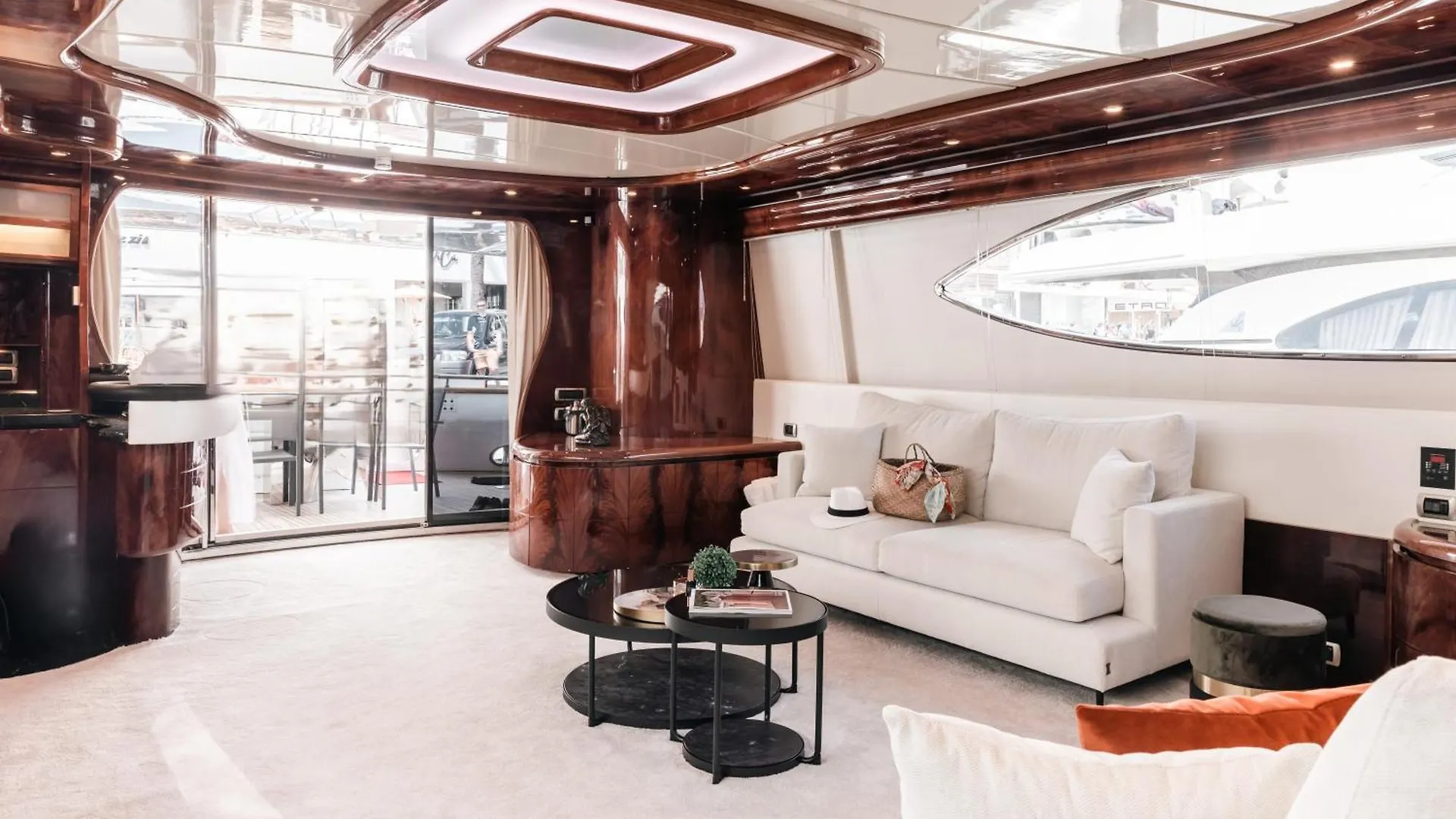 Super Yacht Located In Puerto Banus 호텔 마르베야 0*,